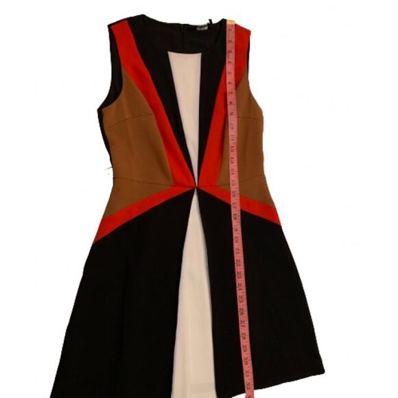 NWT Ark & Co. color block dress in red, black, tan, white.  Size S. - Picture 14 of 16